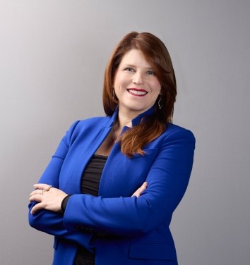 Leslie_Echoles_medium