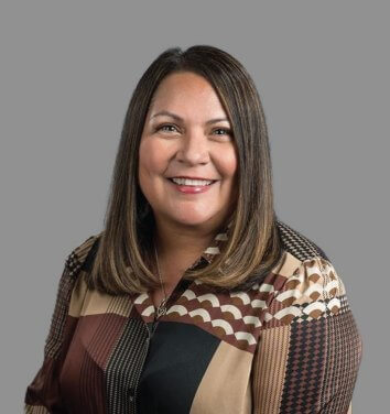 Sylvia Cacino Corgan headshot