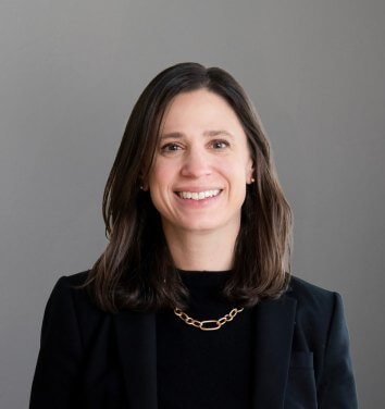 Elizabeth_Stoel_medium-1