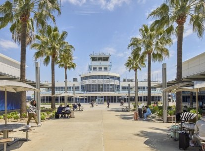 LongBeachAirport_318_medium