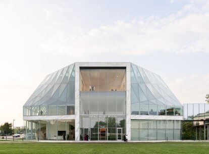 Buffalo AKG Museum Exterior Hero image