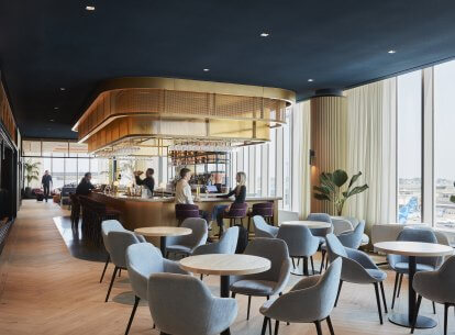 Premium boston lounge