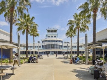 LongBeachAirport_318_medium