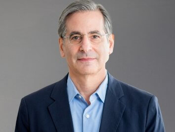 Bruce Davis Corgan headshot