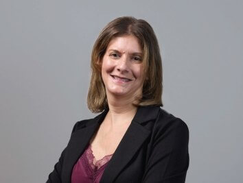 Sarah Ross Corgan headshot