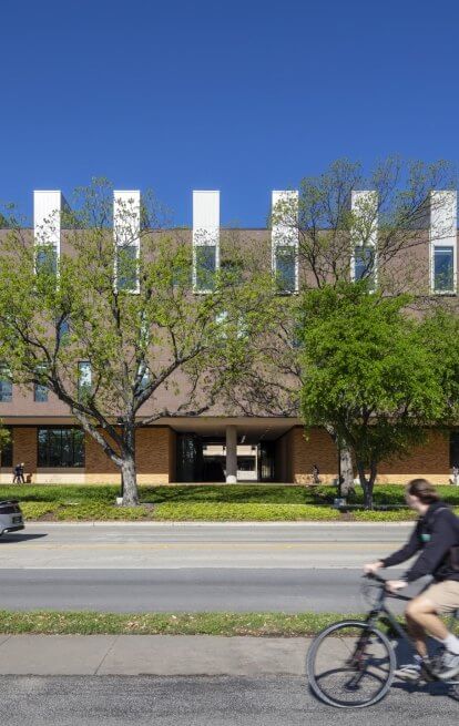 UNT CVAD_exterior