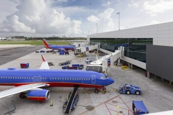 FLL Terminal 1 Gates Airside