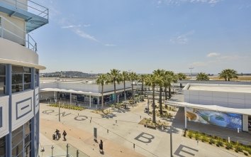 LongBeachAirport_315_medium