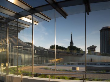 Gateway Arch museum inside view