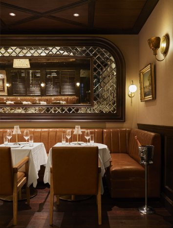 NDA Brasserie interior