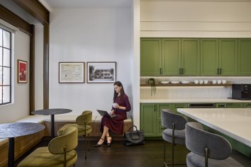 TWE-Treasury-Wine-Napa_002
