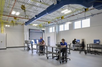 LamarInstituteofTechnology_009_medium