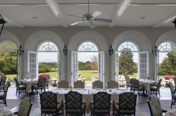 Farmington Country Club dining