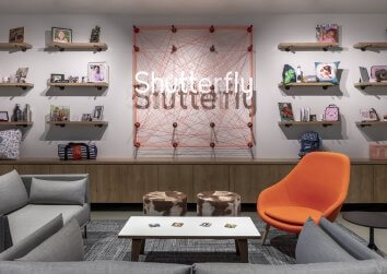 Shutterfly_Reception Seating
